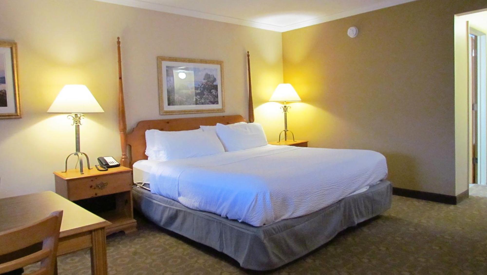 אסקנבה Magnuson Grand Pioneer Inn And Suites מראה חיצוני תמונה